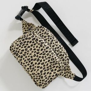 Baggu leopard honey Fanny pack